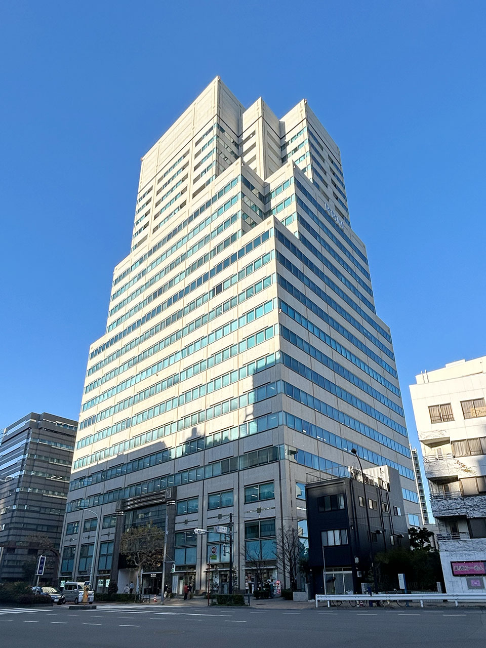 ビル外観